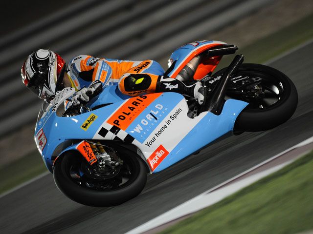 Pasini (Aprilia) debuta con victoria. Barberá (Aprilia), segundo