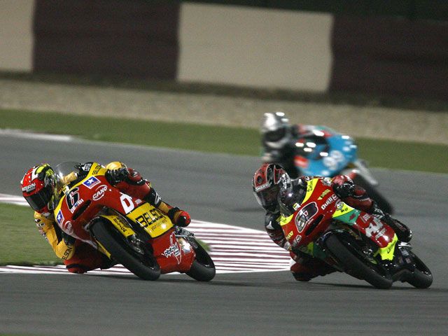 Derbi, menos rojas, pero balas de verdad