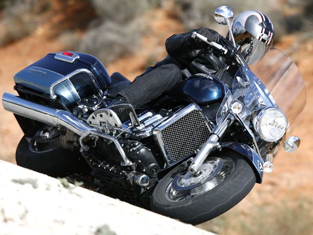 Triumph Rocket III Touring