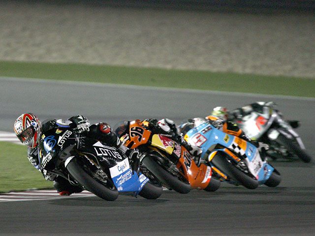 A por el triplete español en 250cc en el GP de Jerez