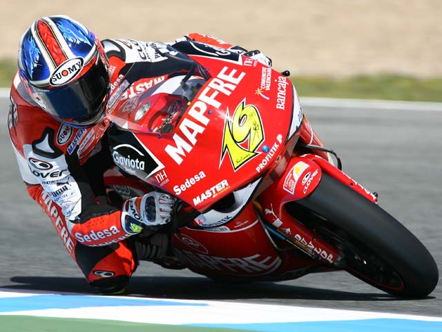 Bautista, Barberá y Debón (Aprilia), los mejores en los últimos libres