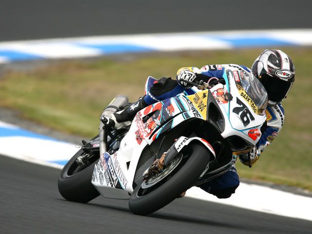 Carlos Checa (Honda) salva el honor de los españoles de SBK