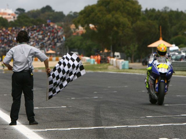 Valentino Rossi, en el punto de mira Valentino Rossi, en el punto de mira