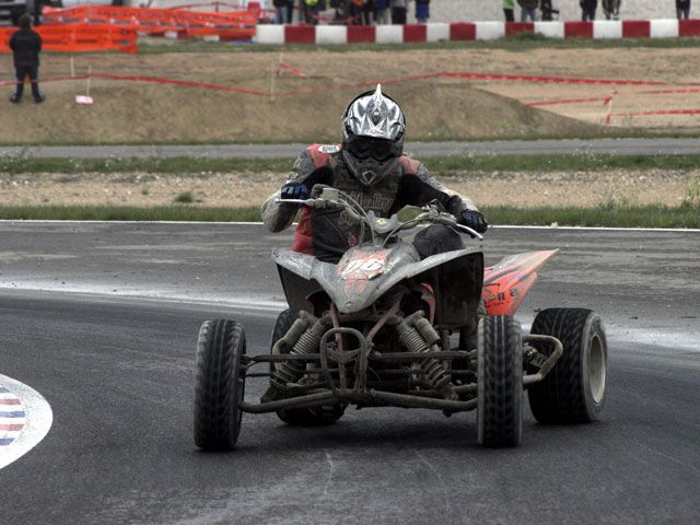 Alexis Gracia (Yamaha), primer líder de SQ1
