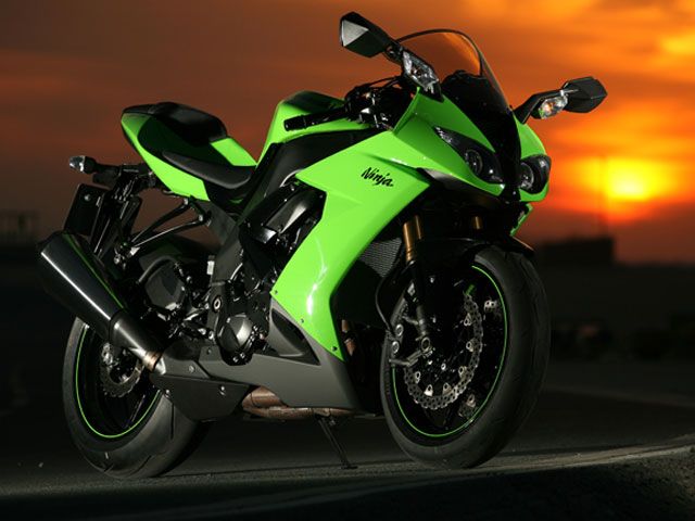 La Kawasaki rebaja 2.000 euros la nueva ZX-10R