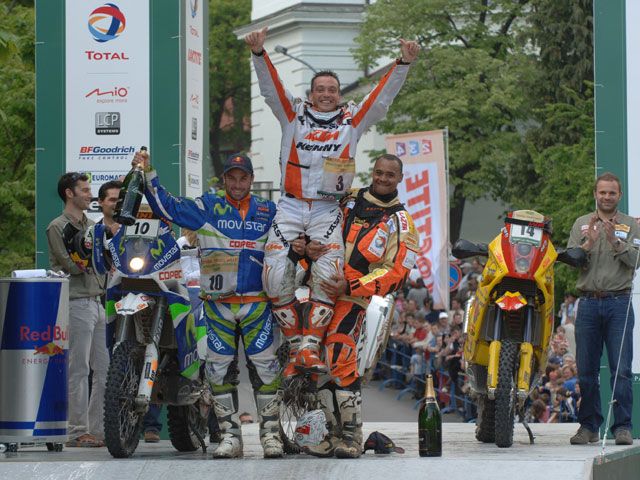 Triunfo para Casteau (KTM) y Pellicer (Yamaha) roza el podio en las Dakar Series