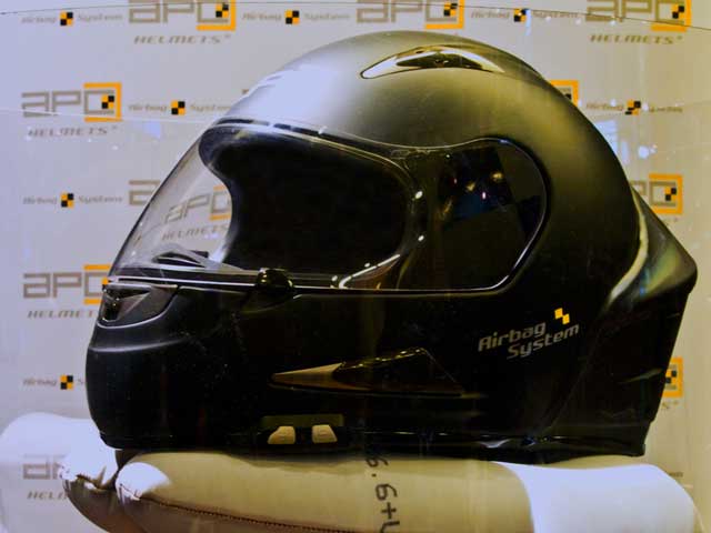 Casco con airbag de APC Systems