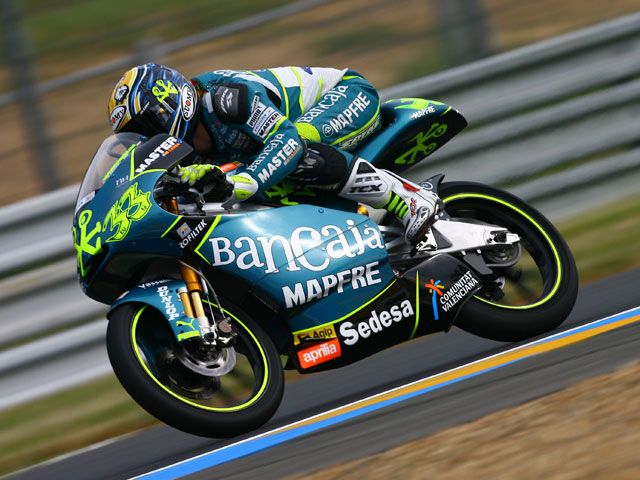 A Sergio Gadea (Aprilia) le bastó con el viernes para lograr la pole