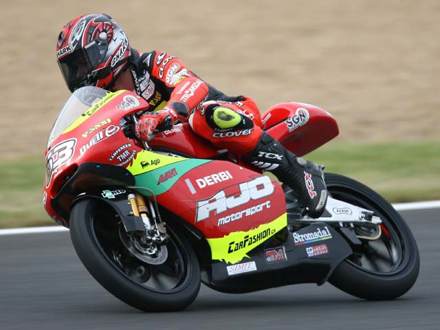 Di Meglio con Derbi, victoria en casa. Terol, tercero en una extraña carrera