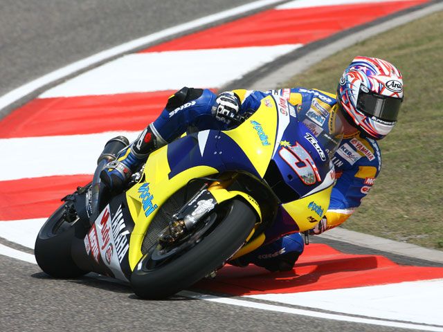 Colin Edwards (Yamaha), a ritmo de récord
