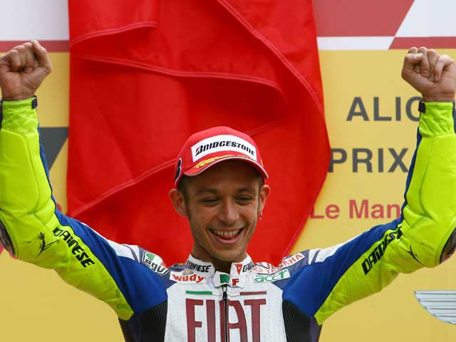 V.Rossi (Yamaha): "Llegar al récord de 90 victorias de Ángel Nieto es un sueño" V.Rossi (Yamaha): "Llegar al récord de 90 victorias de Ángel Nieto es un sueño"