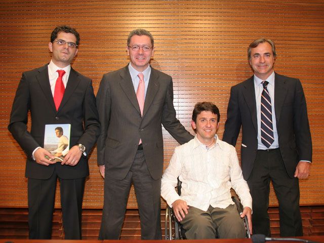 Isidre Esteve presentó su libro en Madrid con Alberto Ruiz Gallardón