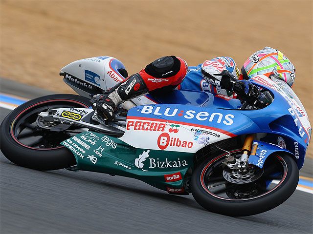 Efrén Vázquez (Aprilia)  participará en el CEV a pesar de su lesión