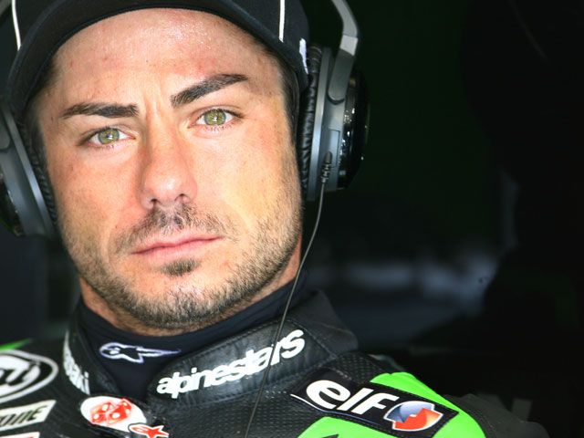 Hopkins (Kawasaki) empieza mandando en MotoGP