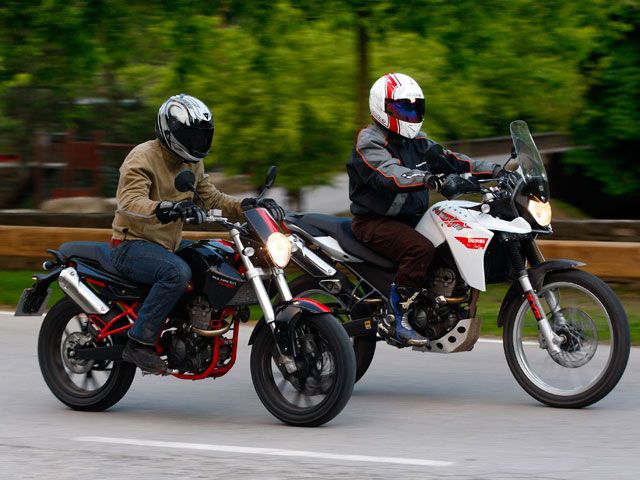 Derbi Mulhacén Café 125 / Terra Adventure 125