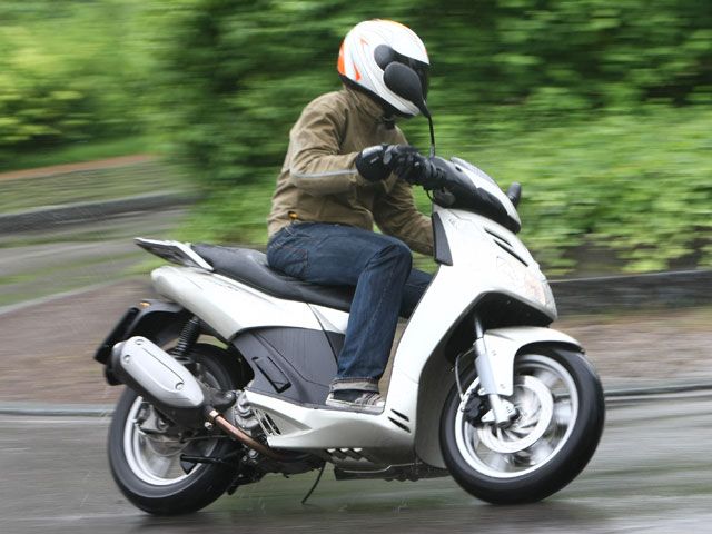 Aprilia Sportcity Cube 300