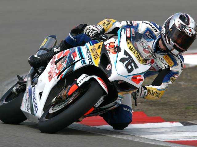 Neukirchner y Suzuki, superpole en Alemania. Checa (Honda), tercero