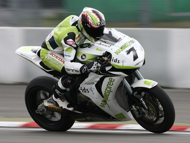Tambores de guerra entre Dorna y FGSport; MotoGP vs Superbike (y II)