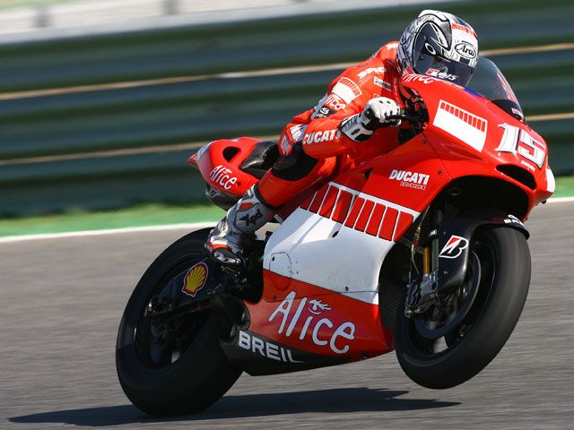 Gibernau finaliza los test con la Ducati GP9 en Mugello