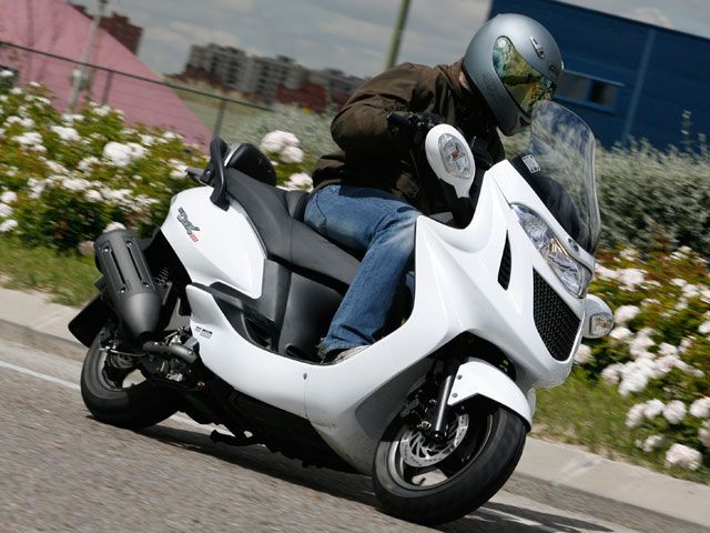 KYMCO Grand Dink 125