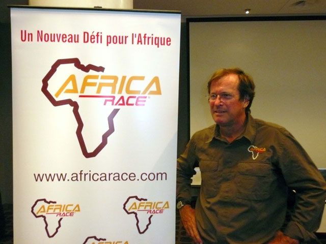 Hubert Auriol presentó la Africa Race
