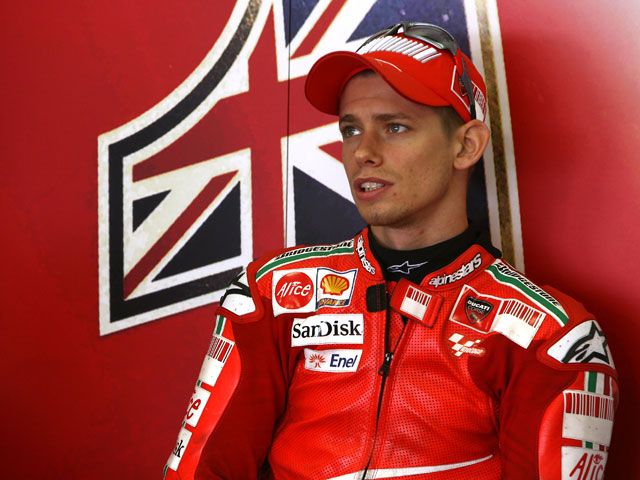 Stoner (Ducati) lidera los primeros entrenamientos libres en Laguna Seca