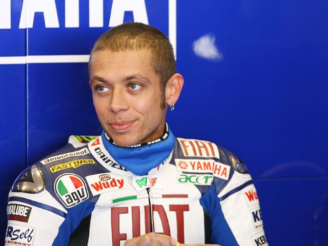Valentino Rossi permanecerá dos años más en MotoGP con Yamaha