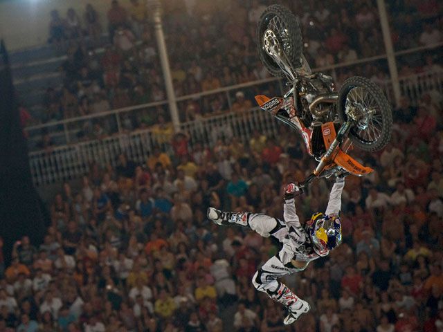 Galería de vídeos del Red Bull X-Fighters Madrid 2008