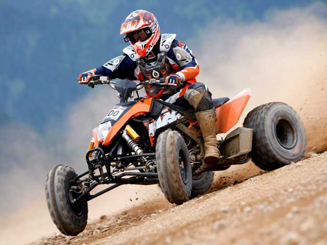 Los quads de KTM en las 12 Horas de Pont de Vaux (Francia)