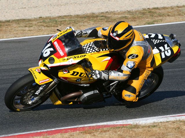 Dunlop te lleva a una prueba de resistencia con Kawasaki y Quiero ser Piloto