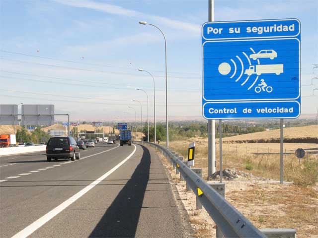 La DGT prueba un nuevo radar para vías secundarias