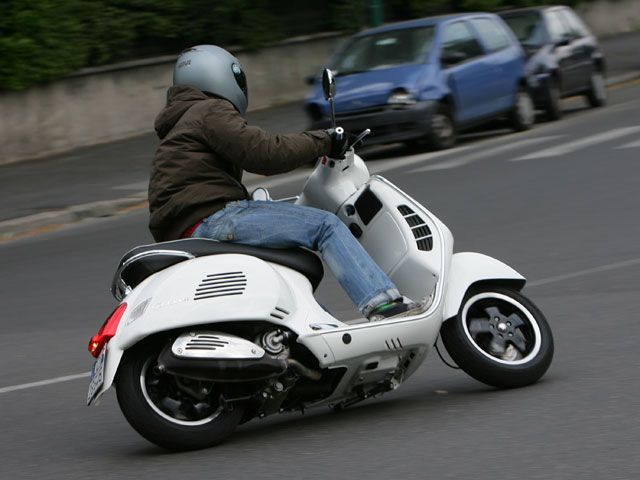 Vespa GTS 300 Super