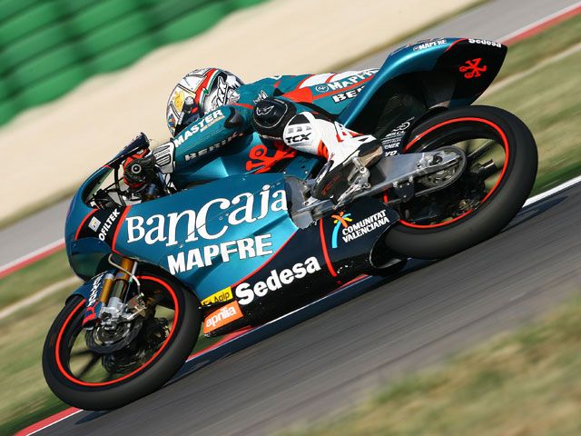 Gabor Talmacsi (Aprilia) arrasa en el Gran Premio de San Marino