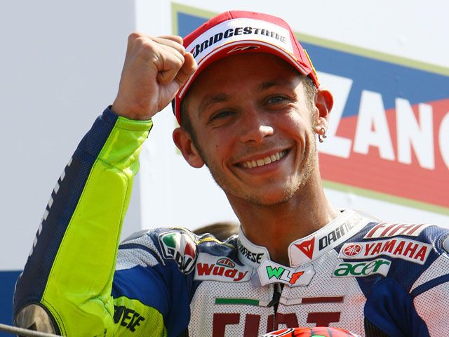 Rossi (Yamaha) "¡No me puedo creer que haya alcanzado el récord de Agostini!"