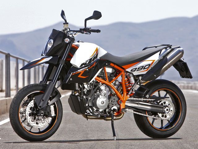 Novedad 2009: KTM 990 Supermoto R