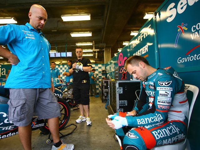 Gabor Talmacsi (Aprilia) operado con éxito