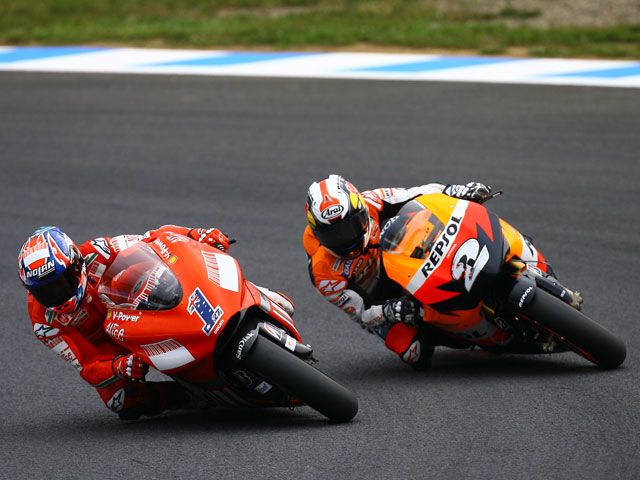 En juego: el subcampeonato de MotoGP y los títulos de 250 cc y 125 cc