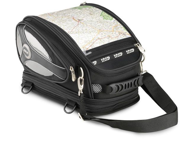 Givi presenta su gama 2009 de cascos y accesorios