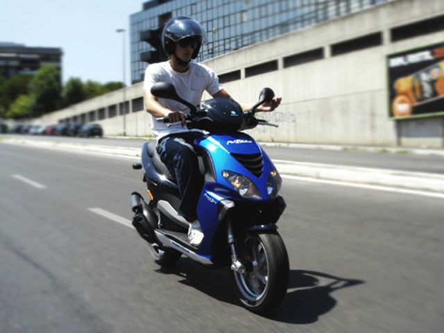 60.000 motos y ciclomotores no pagarán impuestos en Sevilla