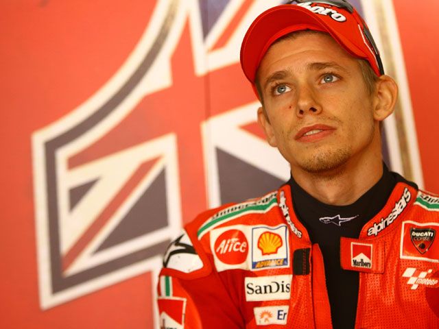 Casey Stoner (Ducati) quiere operarse de su lesión de escafoides