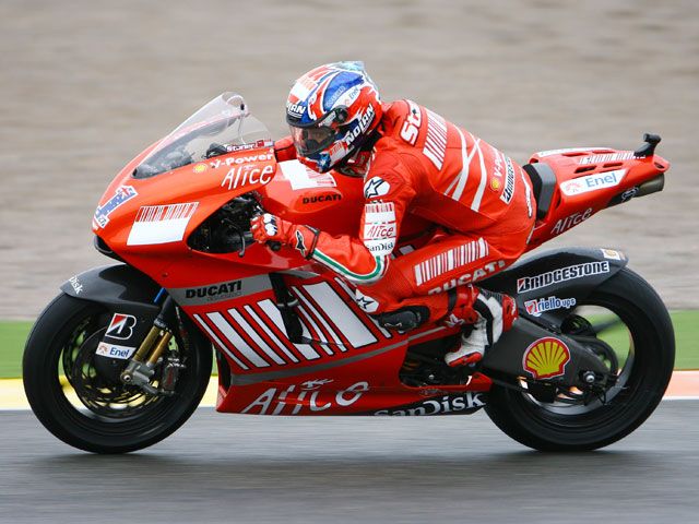 Novena pole de la temporada para Casey Stoner (Ducati)