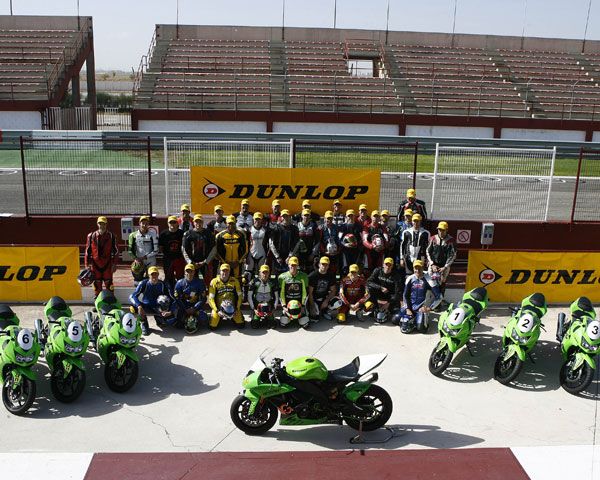 A resistir en las 24 Horas de Montmeló A resistir en las 24 Horas de Montmeló