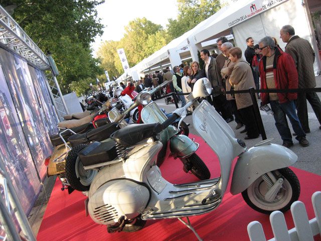 Vespa, en Martini Legends