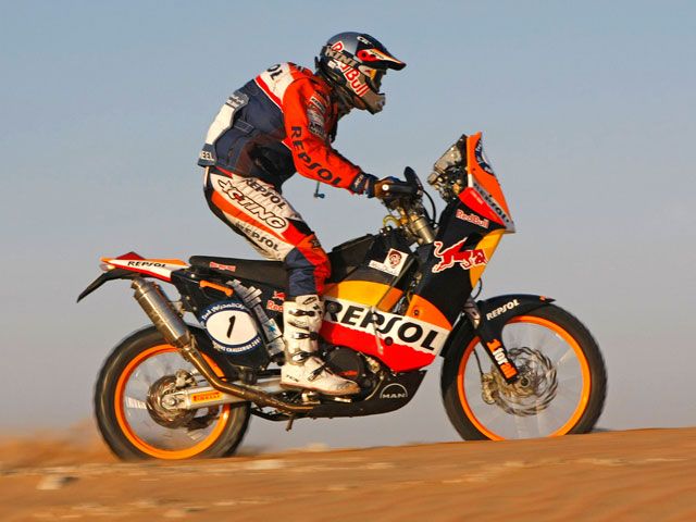 Marc Coma gana la última etapa del UAE Desert Challenge
