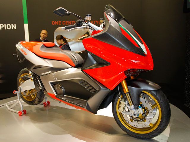 Novedades 2009: Gilera GP 850 Corsa