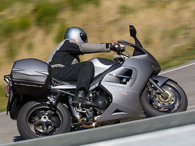 Triumph Sprint ST