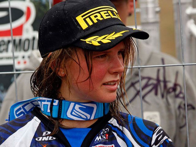 Katherine Prumm, lesionada