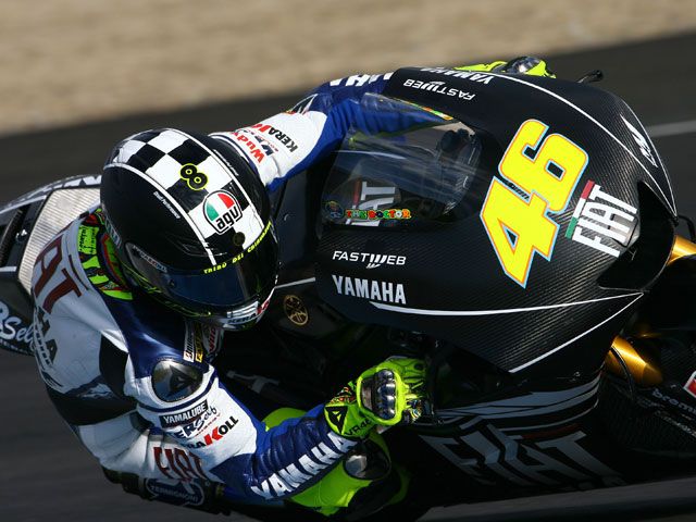 Valentino Rossi con Yamaha logra los mejores tiempos de los test de Jerez