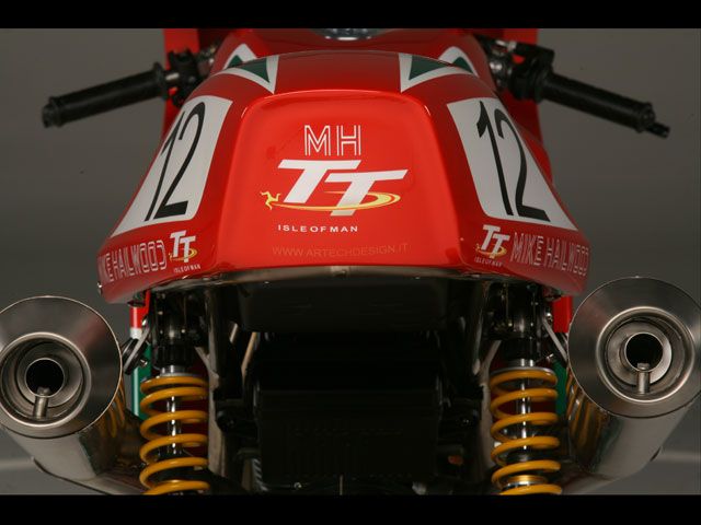 NCR MH TT