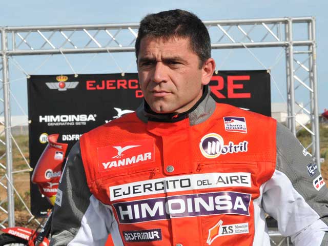 Miguel Puertas (KTM), preparado para participar en el Dakar 2009